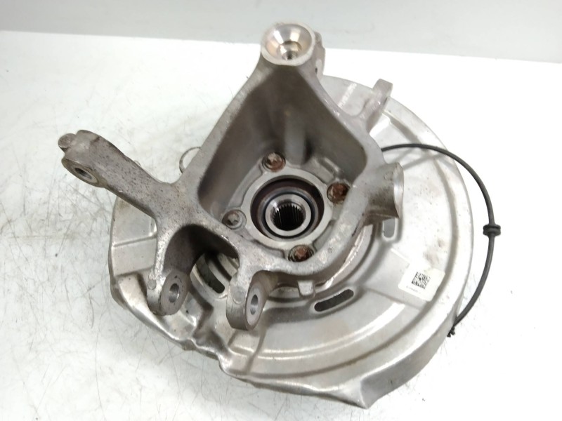 Recambio de mangueta trasera izquierda para bmw serie 5 lim. (f10) 520d referencia OEM IAM   