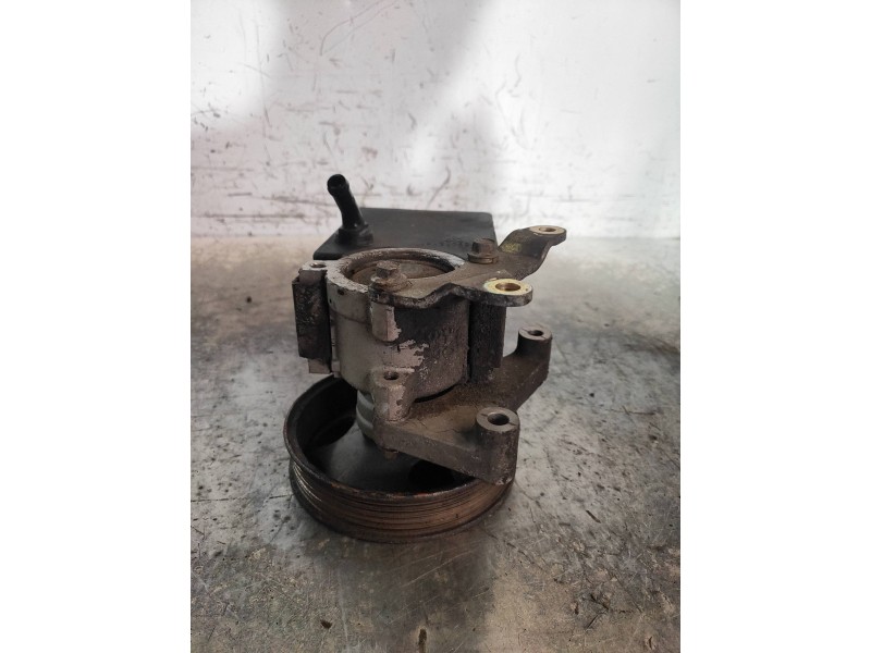 Recambio de bomba direccion para ssangyong rexton 2.7 turbodiesel cat referencia OEM IAM   