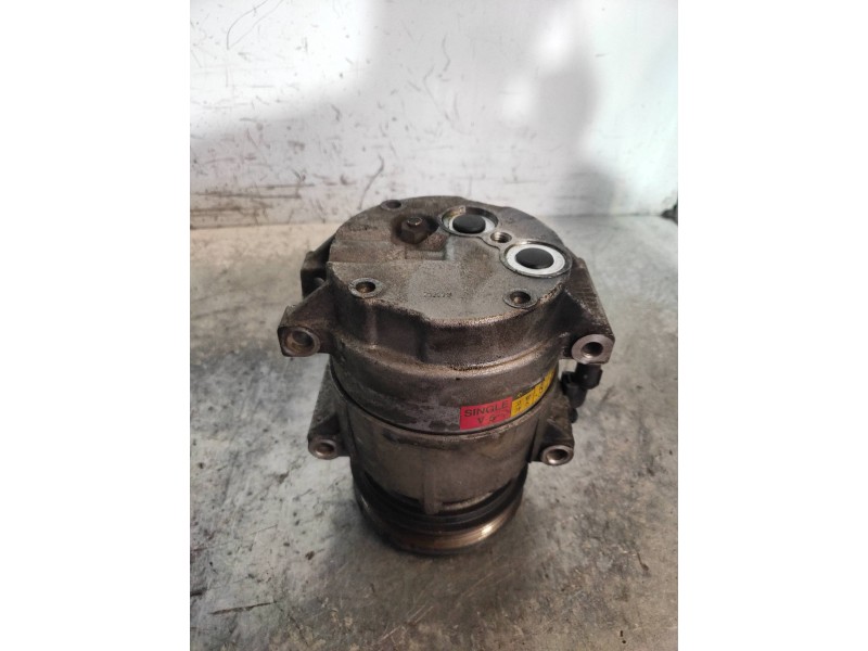 Recambio de compresor aire acondicionado para ssangyong rexton 2.7 turbodiesel cat referencia OEM IAM 714956  