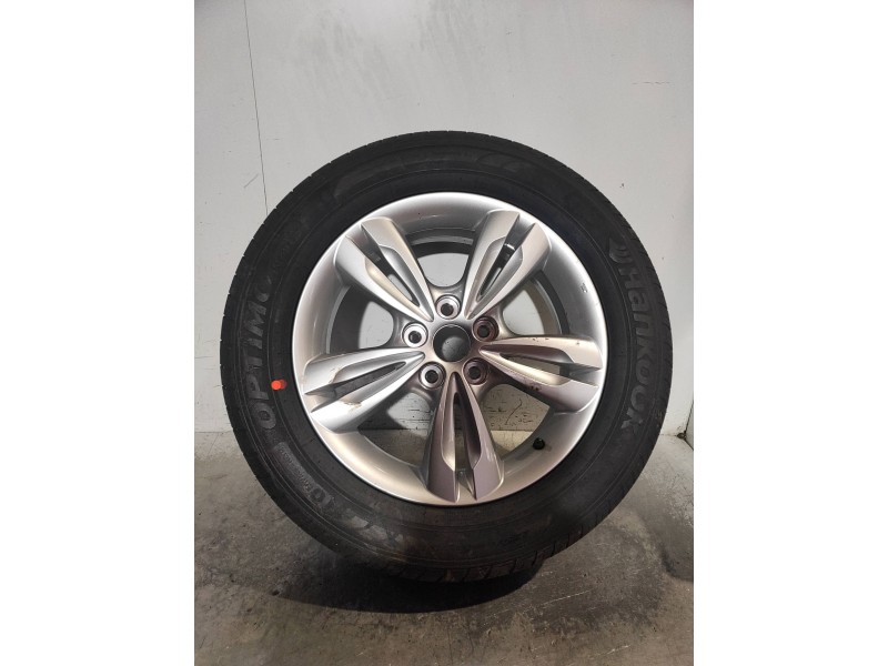 Recambio de juego llantas para hyundai ix35 classic 2wd referencia OEM IAM  CUBIERTAS 225/60/17