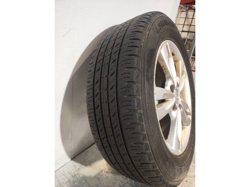 Recambio de juego llantas para hyundai ix35 classic 2wd referencia OEM IAM  CUBIERTAS 225/60/17