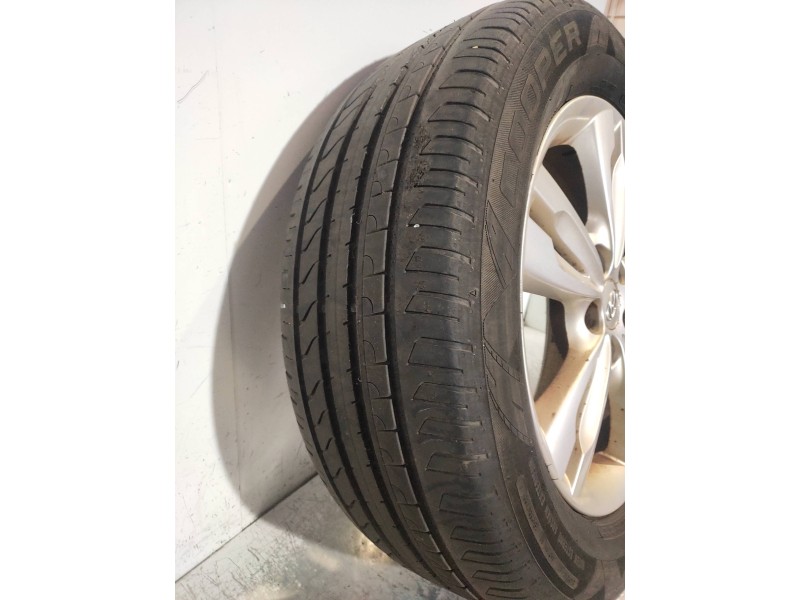 Recambio de juego llantas para hyundai ix35 classic 2wd referencia OEM IAM  CUBIERTAS 225/60/17