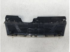 Recambio de rejilla delantera para saab 9-5 sedán 2.3 cat referencia OEM IAM    2