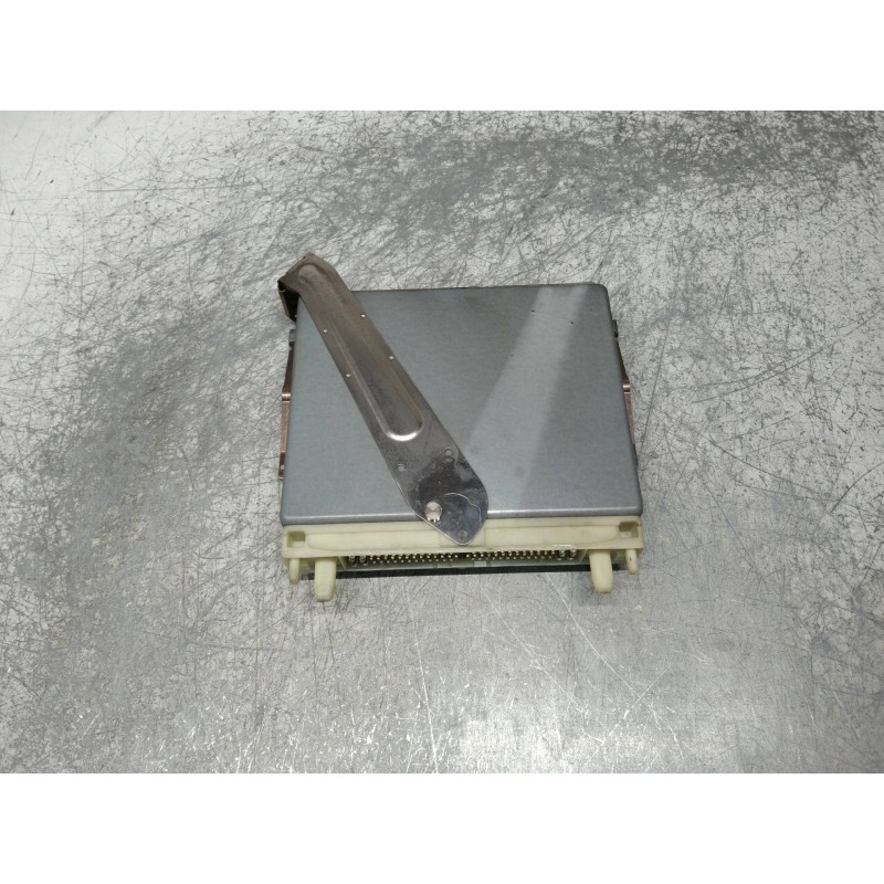 Recambio de centralita motor uce para volvo v70 familiar tdi / d referencia OEM IAM 0281001802 P09183993 1T28S3499 KN2