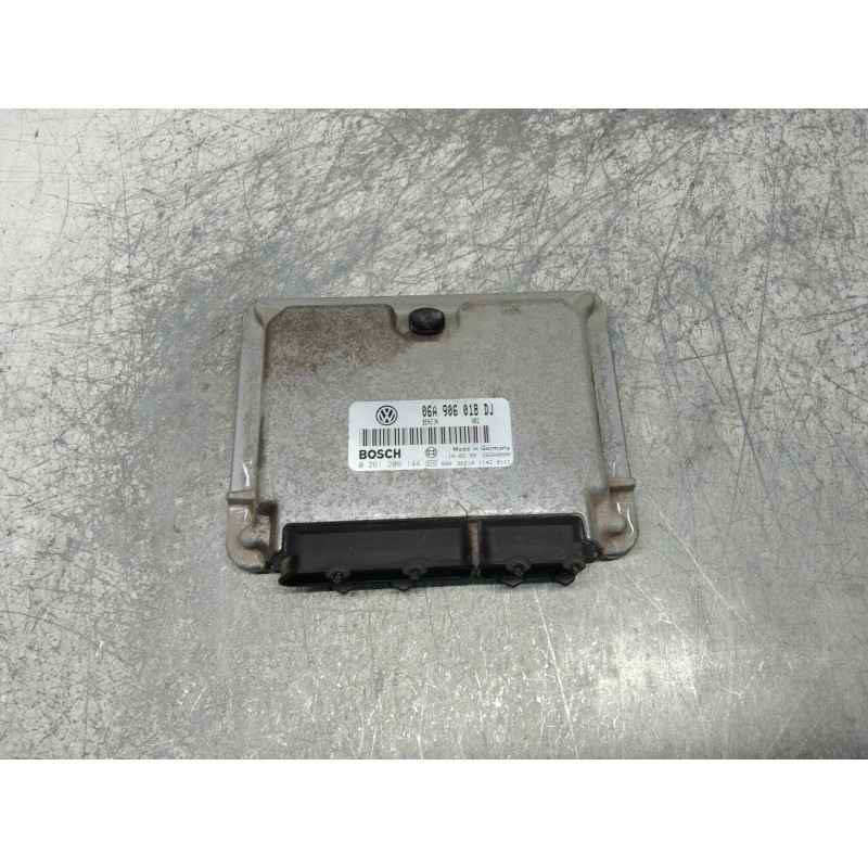 Recambio de centralita motor uce para skoda octavia berlina (1u2) 1.8 20v slx referencia OEM IAM 0261206144 06A906018DJ 