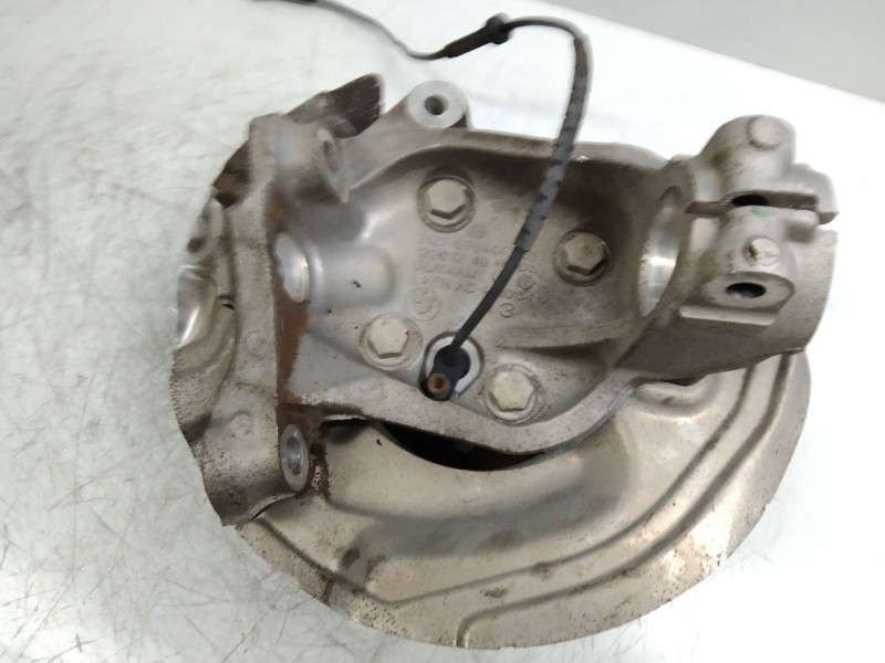 Recambio de mangueta delantera izquierda para bmw serie 3 coupe (e92) 320d referencia OEM IAM   