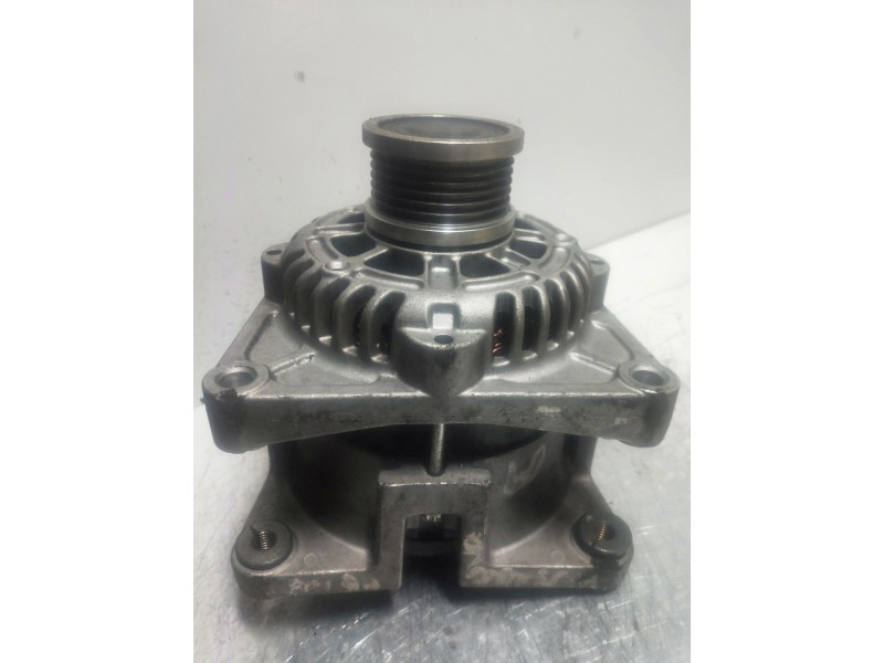 Recambio de alternador para renault laguna iii dynamique referencia OEM IAM   