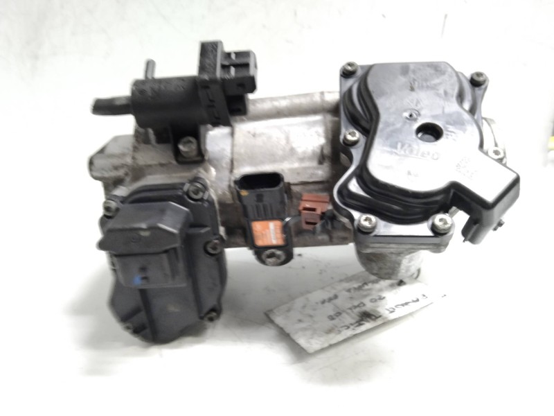 Recambio de valvula egr para renault trafic caja cerrada (ab 4.01) 2.0 dci diesel fap cat referencia OEM IAM   