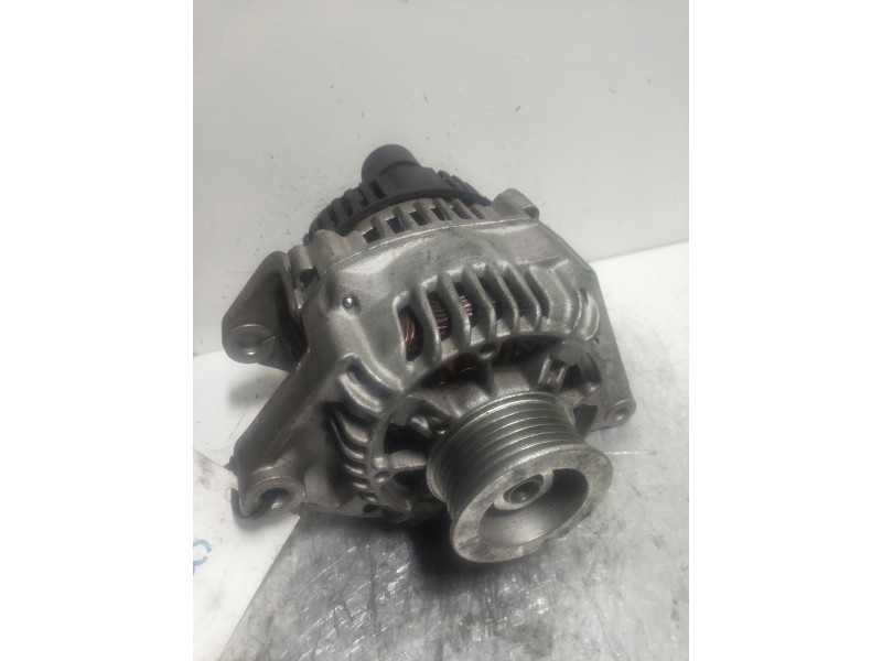 Recambio de alternador para renault laguna (b56) 2.0+ 16v rt referencia OEM IAM   