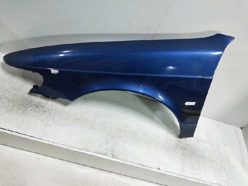 Recambio de aleta delantera izquierda para saab 9-3 berlina 2.0 cat referencia OEM IAM   