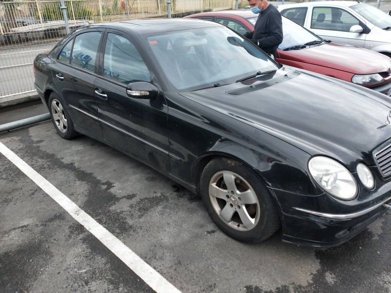 mercedes clase e (w211) berlina del año 2006