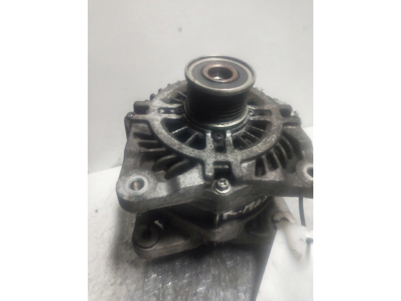 Recambio de alternador para renault master kasten l2h2 hka 3,5t referencia OEM IAM 231001822R  