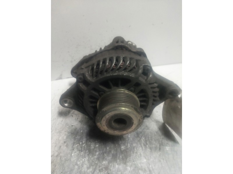 Recambio de alternador para renault mascott 3.0 diesel referencia OEM IAM 23100DC000  