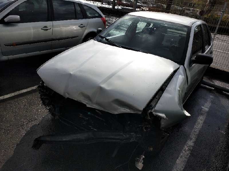 seat cordoba berlina (6k2) del año 1999