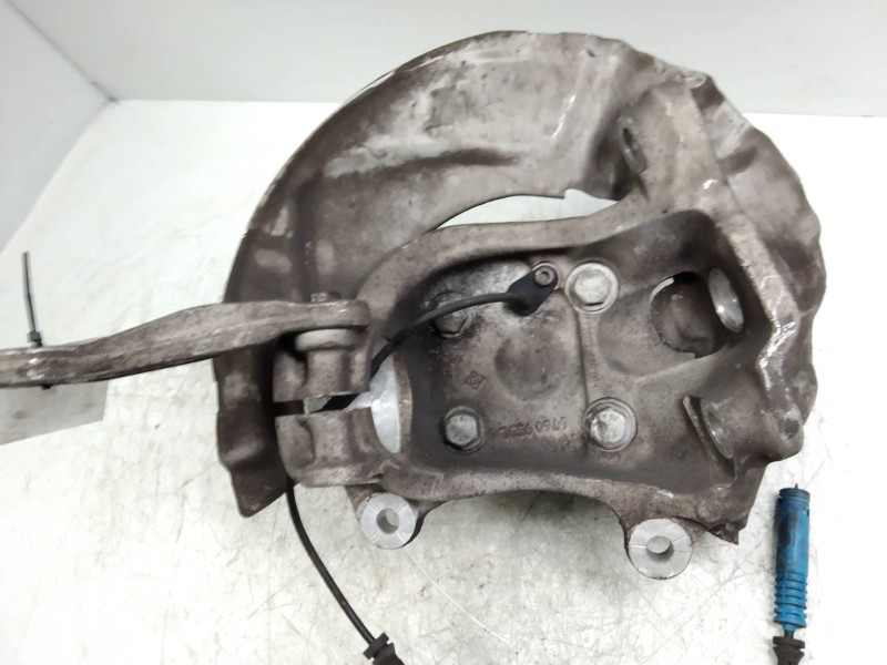 Recambio de mangueta delantera izquierda para bmw serie 5 berlina (e60) 530d referencia OEM IAM   