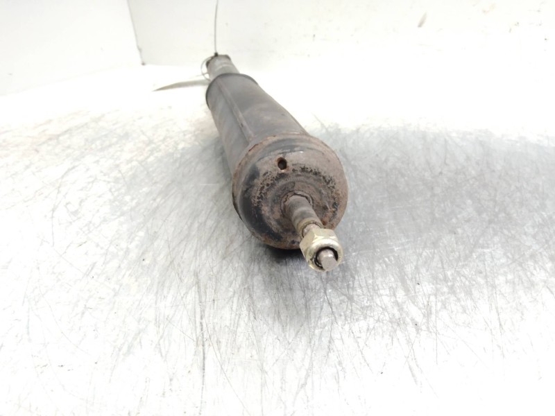 Recambio de amortiguador trasero para renault 19 (b/c/l53) 1.9 d referencia OEM IAM   