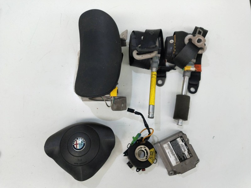 Recambio de kit airbag para alfa romeo 156 sportwagon 1.9 jtd cat referencia OEM IAM   