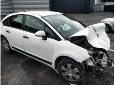 citroen c4 berlina del año 2008