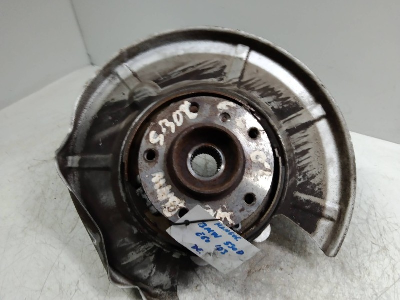 Recambio de mangueta trasera derecha para bmw serie 5 berlina (e60) 3.0 turbodiesel cat referencia OEM IAM   