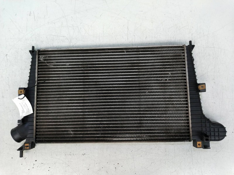 Recambio de intercooler para saab 9-5 berlina referencia OEM IAM 4726568  