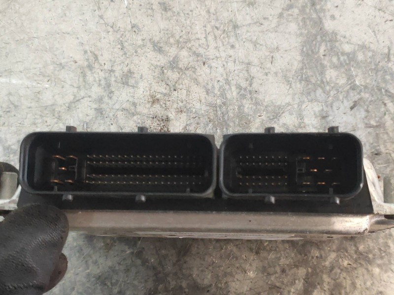 Recambio de centralita motor uce para skoda fabia (6y2/6y3) comfort referencia OEM IAM 0281010107 038906012AN BOSCH EDC15VM