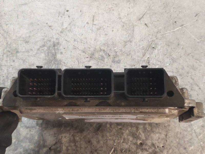 Recambio de centralita motor uce para peugeot 207 xs referencia OEM IAM 0281013868 9663755480 EDC16C34 9653958980 BOSCH