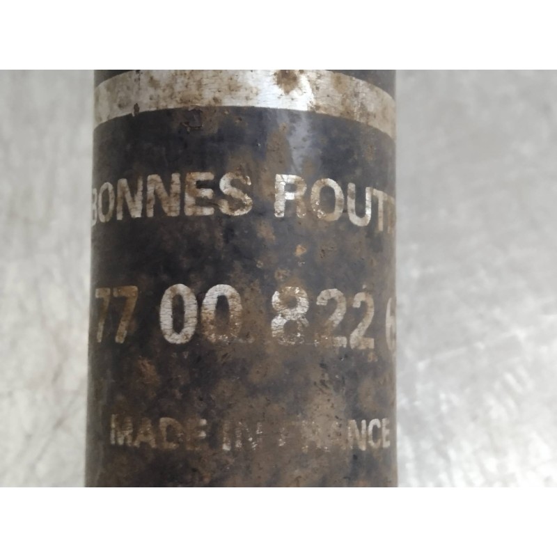 Recambio de amortiguador trasero para renault clio i fase i+ii (b/c57) 1.2 referencia OEM IAM 7700822620  