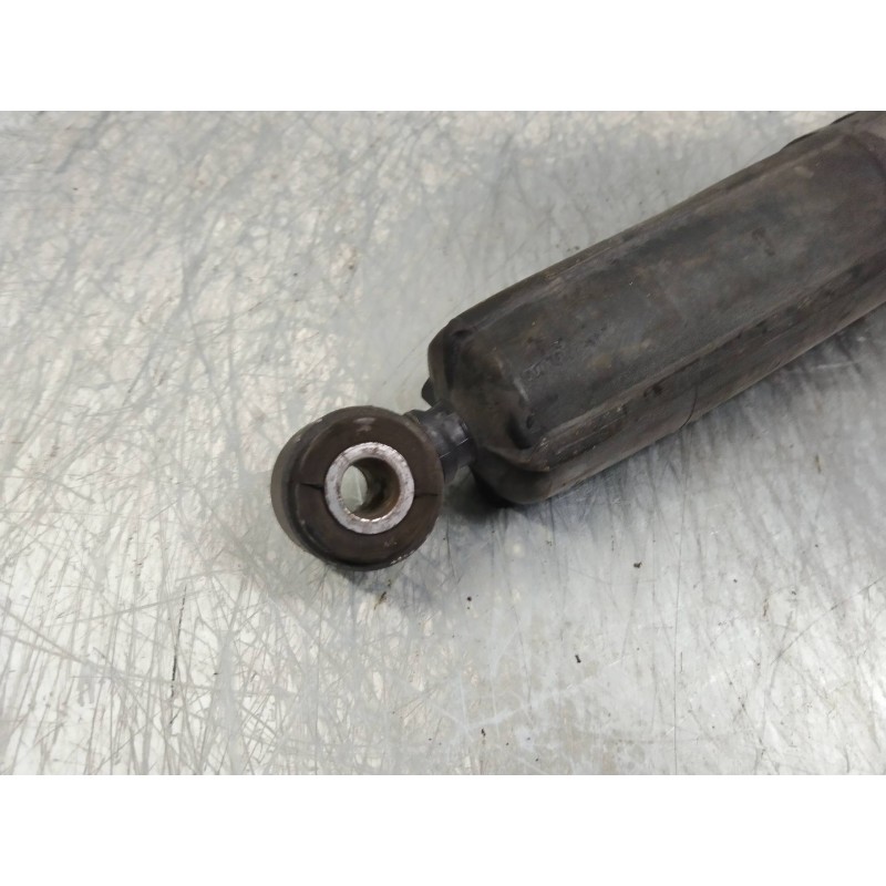 Recambio de amortiguador trasero para renault clio i fase i+ii (b/c57) 1.9 diesel referencia OEM IAM   