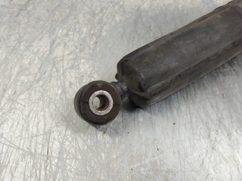 Recambio de amortiguador trasero para renault clio i fase i+ii (b/c57) 1.9 diesel referencia OEM IAM   