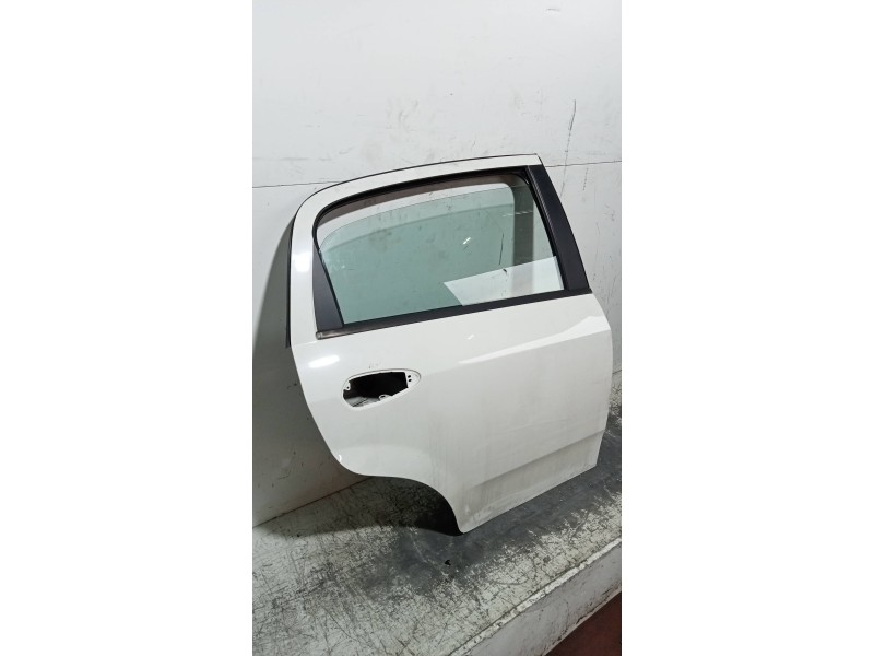 Recambio de puerta trasera derecha para fiat punto (evo) (199) dynamic referencia OEM IAM   5P