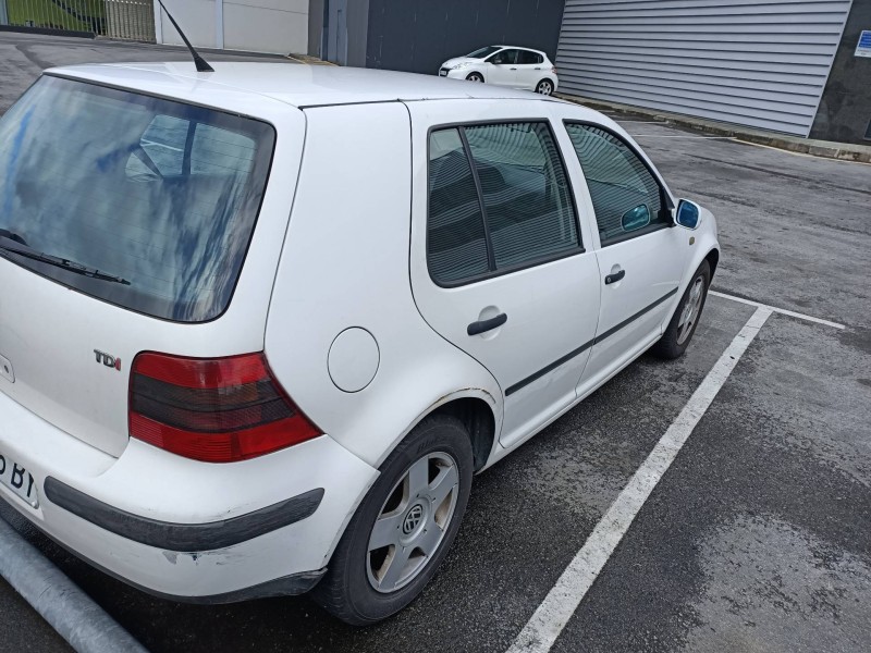 volkswagen golf iv berlina (1j1) del año 1998