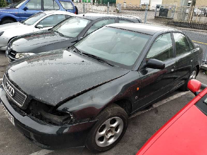 audi a4 berlina (b5) del año 2001