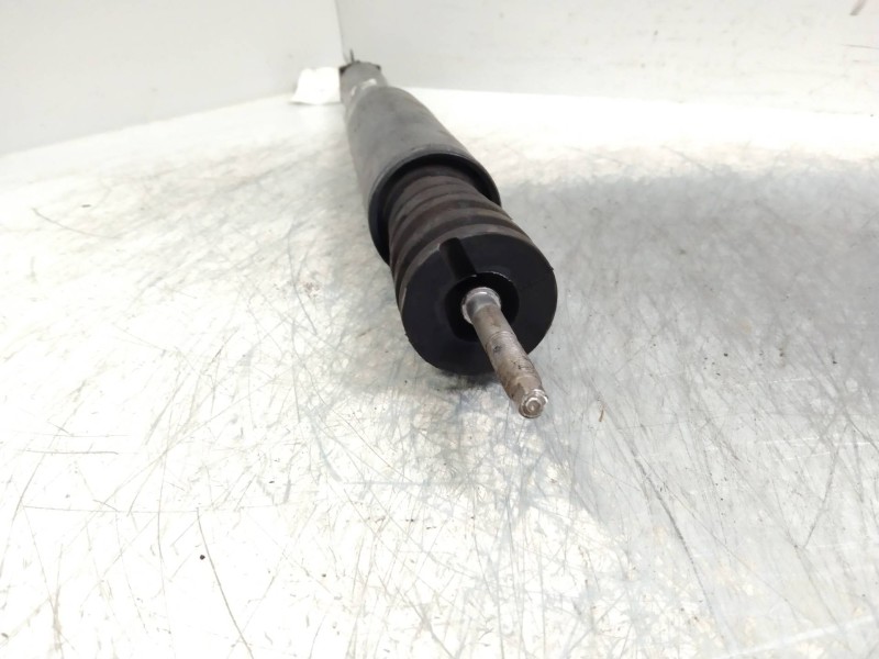 Recambio de amortiguador trasero para renault clio iii 1.5 dci diesel fap referencia OEM IAM   