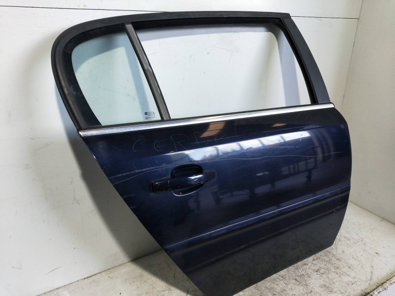 Recambio de puerta trasera derecha para opel signum básico referencia OEM IAM  5P 