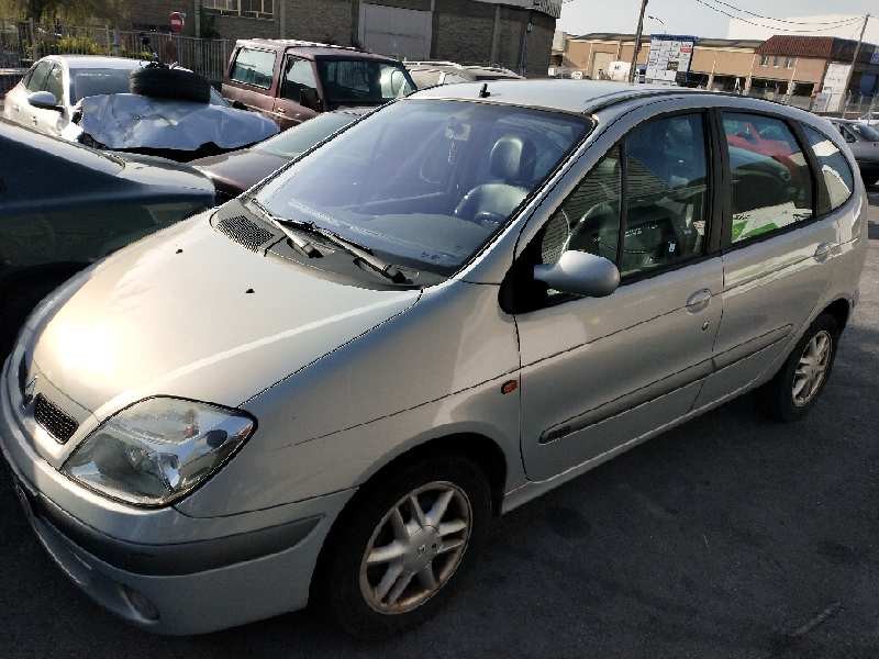 renault scenic (ja..) del año 2002