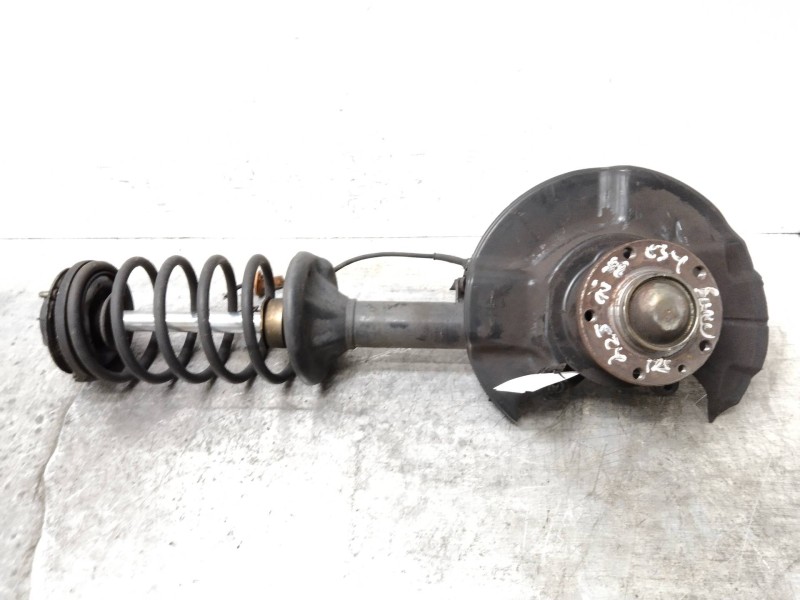 Recambio de mangueta delantera izquierda para bmw serie 5 berlina (e34) 524td referencia OEM IAM   