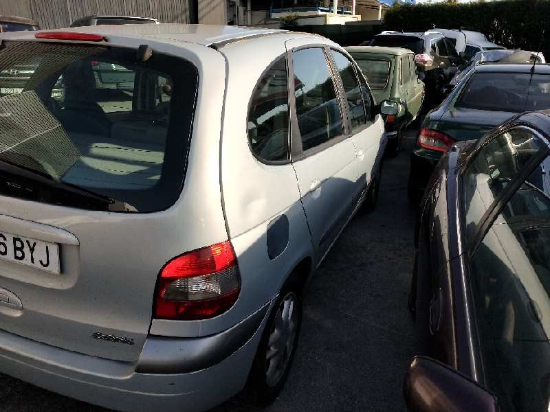 renault scenic (ja..) del año 2002