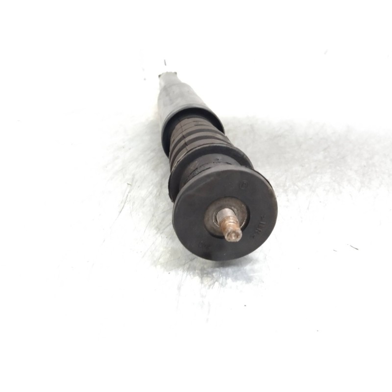 Recambio de amortiguador trasero para renault clio iii 1.5 dci diesel cat referencia OEM IAM   