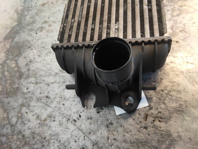 Recambio de intercooler para nissan primastar (x83) caja cerrada batalla corta 2,7t referencia OEM IAM 7700312903G 868926Q 91156 Recambio de intercooler para nissan primastar (x83) caja cerrada batalla corta 2,7t referencia OEM IAM 7700312903G 868926Q 91156