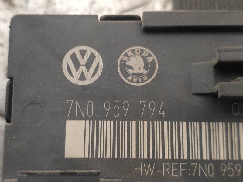 Recambio de modulo electronico para skoda yeti active referencia OEM IAM 7N0959794  