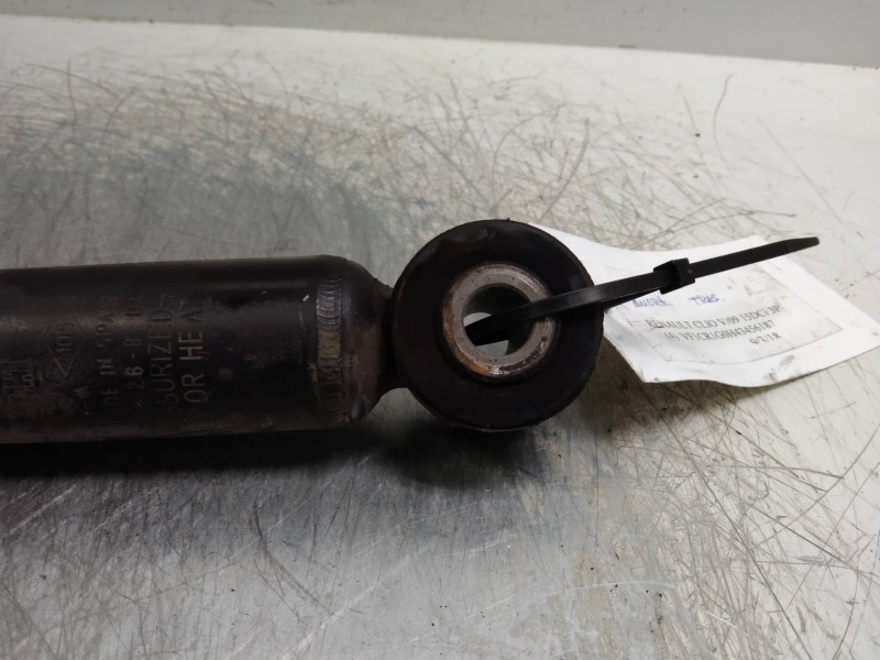 Recambio de amortiguador trasero para renault clio iii 1.5 dci diesel referencia OEM IAM   