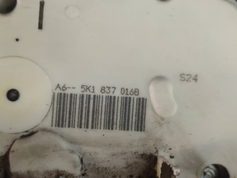 Recambio de motor cierre centralizado delantero derecho para skoda yeti active referencia OEM IAM 5K1837016B  