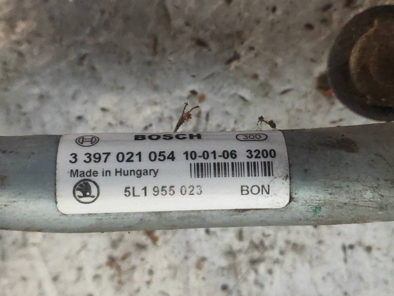 Recambio de motor limpia delantero para skoda yeti active referencia OEM IAM 5L1955119 5L1955023 