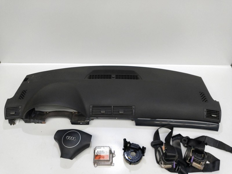 Recambio de kit airbag para audi a4 berlina (8e) 1.9 tdi (96kw) referencia OEM IAM   