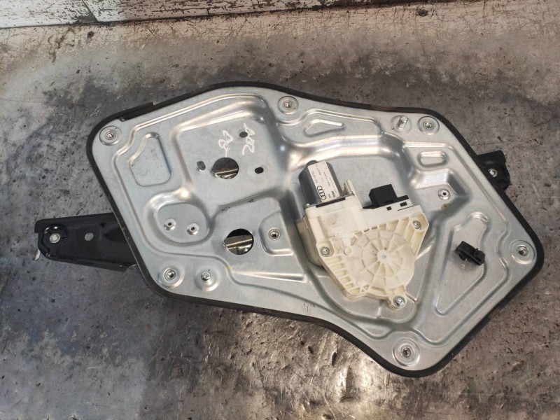 Recambio de elevalunas delantero derecho para skoda yeti active referencia OEM IAM 8K0959812  