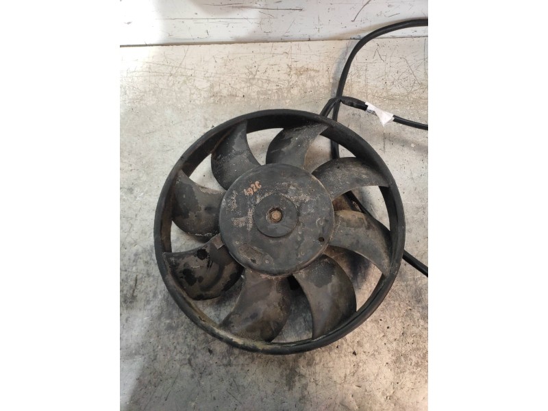 Recambio de electroventilador para volkswagen passat berlina (3b3) 2.5 v6 tdi referencia OEM IAM 8D0959455R 5020202 