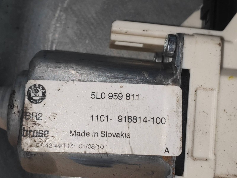 Recambio de elevalunas trasero izquierdo para skoda yeti active referencia OEM IAM 5L0959811  