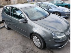 volkswagen golf v berlina (1k1) del año 2004