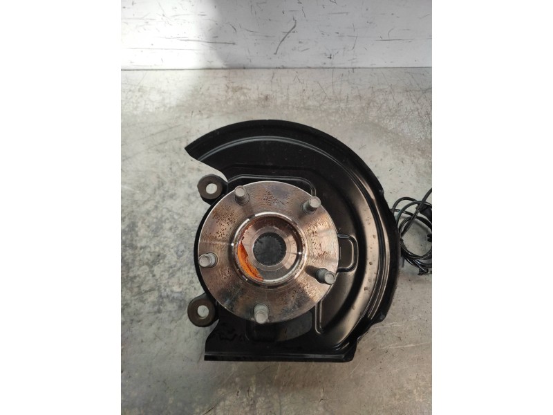 Recambio de mangueta delantera izquierda para nissan juke (f15) 1.5 turbodiesel cat referencia OEM IAM   