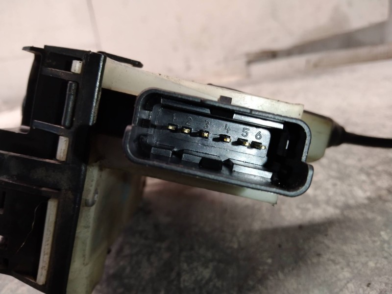 Recambio de motor cierre centralizado delantero izquierdo para citroen c4 lim. tonic referencia OEM IAM   5P